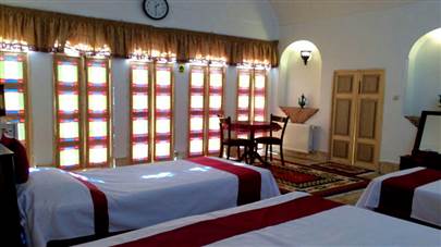 اتاق چهار تخته اقامتگاه بوم گردی شعر باف یزد اتاق چهار تخته اقامتگاه بوم گردی شعر باف یزد